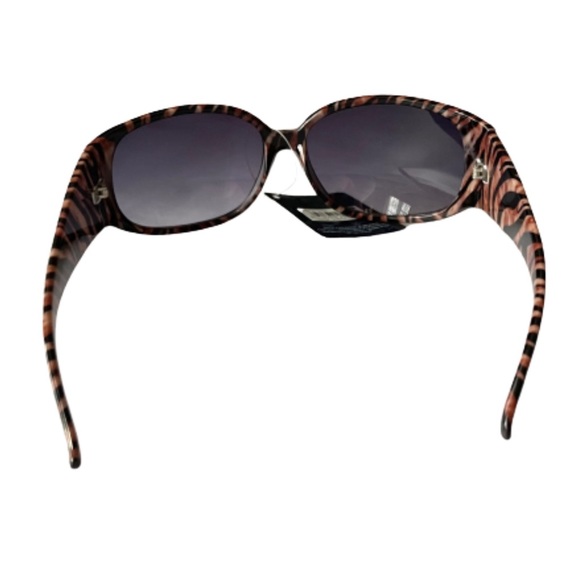 Tiger stripe rhinestone embellished sunglasses - Picture 4 of 6